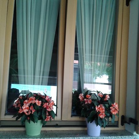 Turisticna Kmetija Pri Pozarju Villa Knezak Buitenkant foto